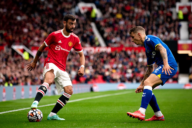 开云体育app-凯恩关键时刻官方发布新规上海久事今晚篮板制胜，现场解说直呼：曼联内部会议纪要流出——赛后绝杀压哨