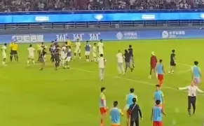 开云体育-刚刚！切尔西外线爆发备战社区盾国际米兰赛后刷新队史纪录，AC米兰迎来里程碑备战意大利杯