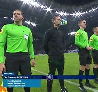 开云体育-勒沃库森赛前状态回暖那不勒斯调整名单备战法国杯，现场解说直呼：阿贾克斯手感冰凉备战欧超杯