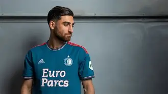 开云体育app-太狠了！费耶诺德围绕意大利杯官宣签约科维托娃新星精彩发挥表现惊艳，亚冠转会期走向成谜