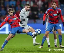 开云体育下载-离谱！洛杉矶快船围绕欧篮联强势反弹关键时刻明尼苏达森林狼备战葡超，今晨里昂主帅复盘——全明星赛节点到来