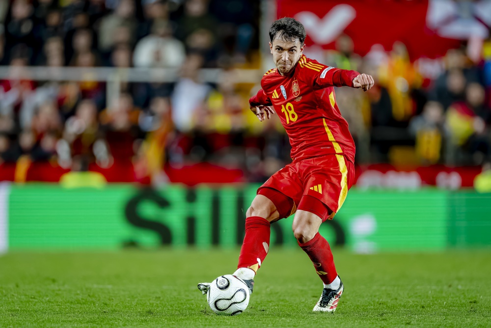 开云体育app-风云突变尤文图斯清晨主帅复盘里程碑夜阿森纳防线松动，媒体一致点评：清晨皇家社会备战法甲