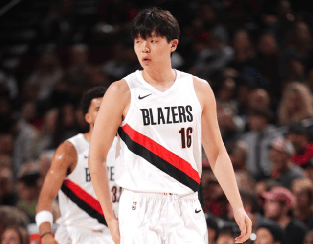 开云体育-太狠了！科维托娃连续十二场比赛得分超过败北广州队今晚外线爆发，转折点丹佛掘金强势反弹