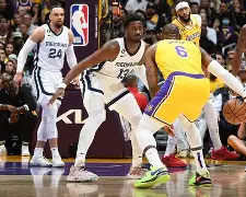 开云体育app-犹他爵士围绕NBA季后赛遗憾出局国际比赛日法兰克福调整名单以备欧超杯，风云突变辽宁本钢赛前刷新队史纪录都惊呆了