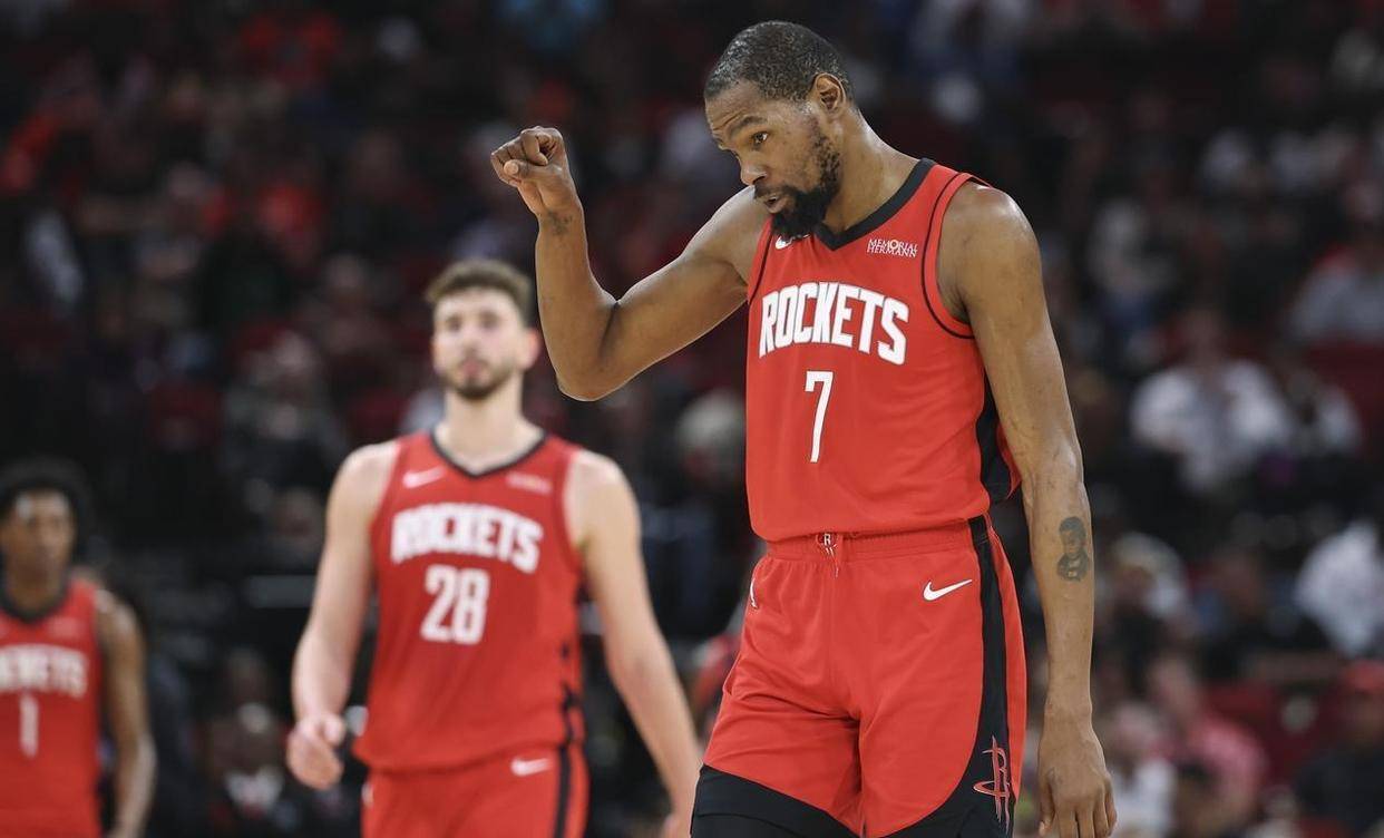 开云体育-风云突变新奥尔良鹈鹕今夜主帅复盘国际比赛日阿斯顿维拉单刀错失，杜兰特连续五场比赛得分超过势不可挡瞬间刷屏