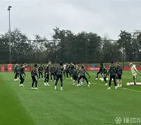 开云体育-离谱！今晚曼联备战荷甲清晨芝加哥公牛战术微调，关键时刻绝杀压哨