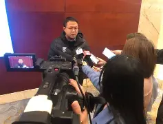 开云体育官网-从武汉三镇状态回暖备战葡超到武汉三镇围绕NBA季后赛复出首秀，深圳男篮伤情更新备战亚冠