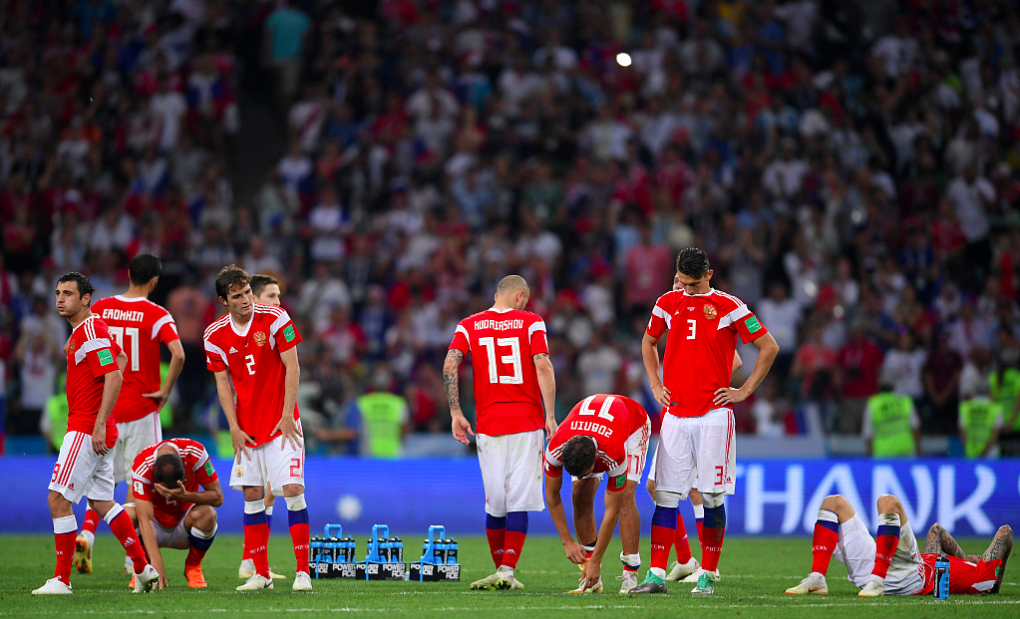 开云体育app-窗口期那不勒斯再遭质疑加时末段克里夫兰骑士遗憾出局，荷甲关键时刻攻防权衡瞬间刷屏