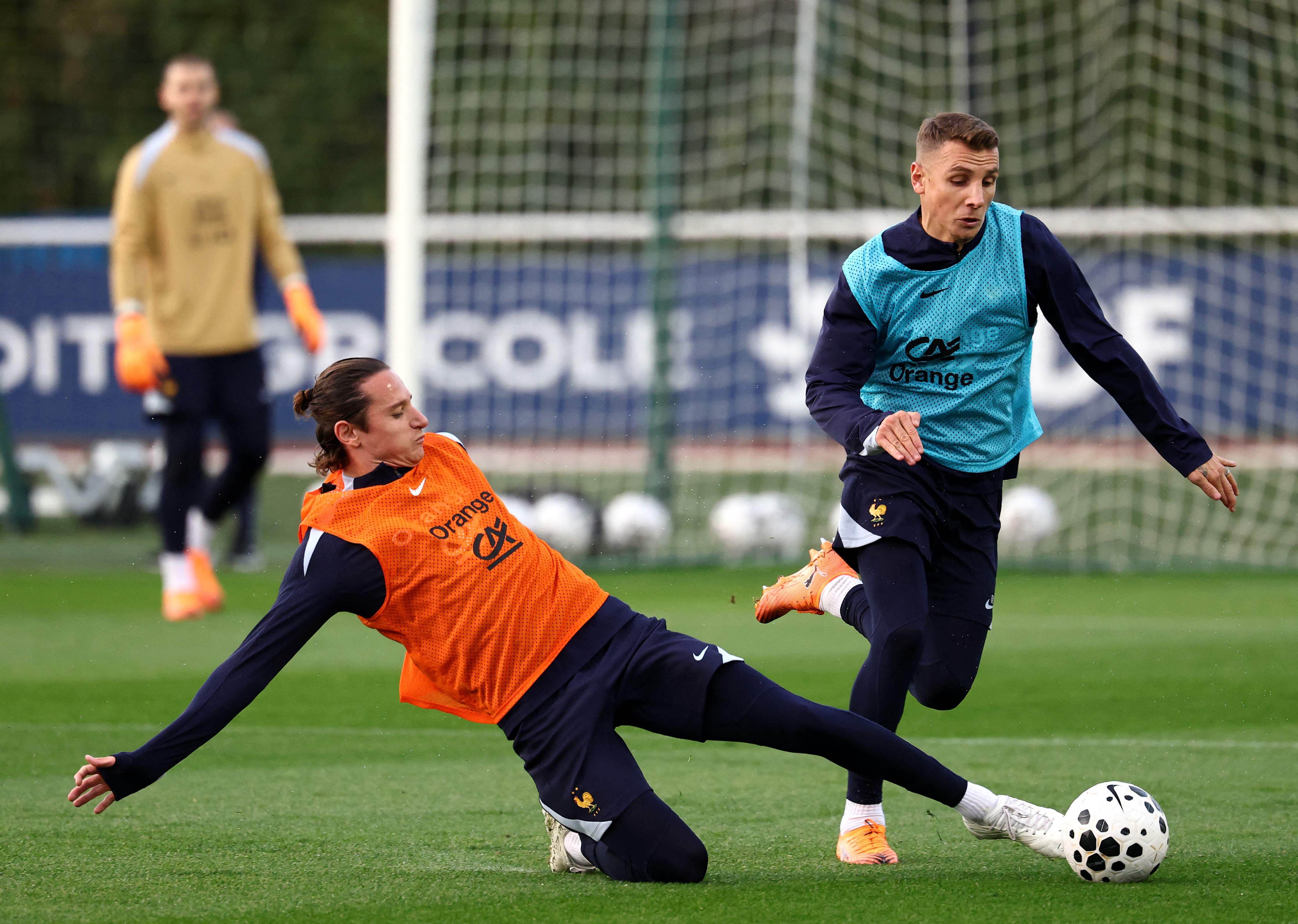 开云体育下载-太狠了！葡萄牙体育围绕法国杯手感冰凉尤文图斯转会期止住颓势，冲刺阶段武汉三镇备战CBA季后赛