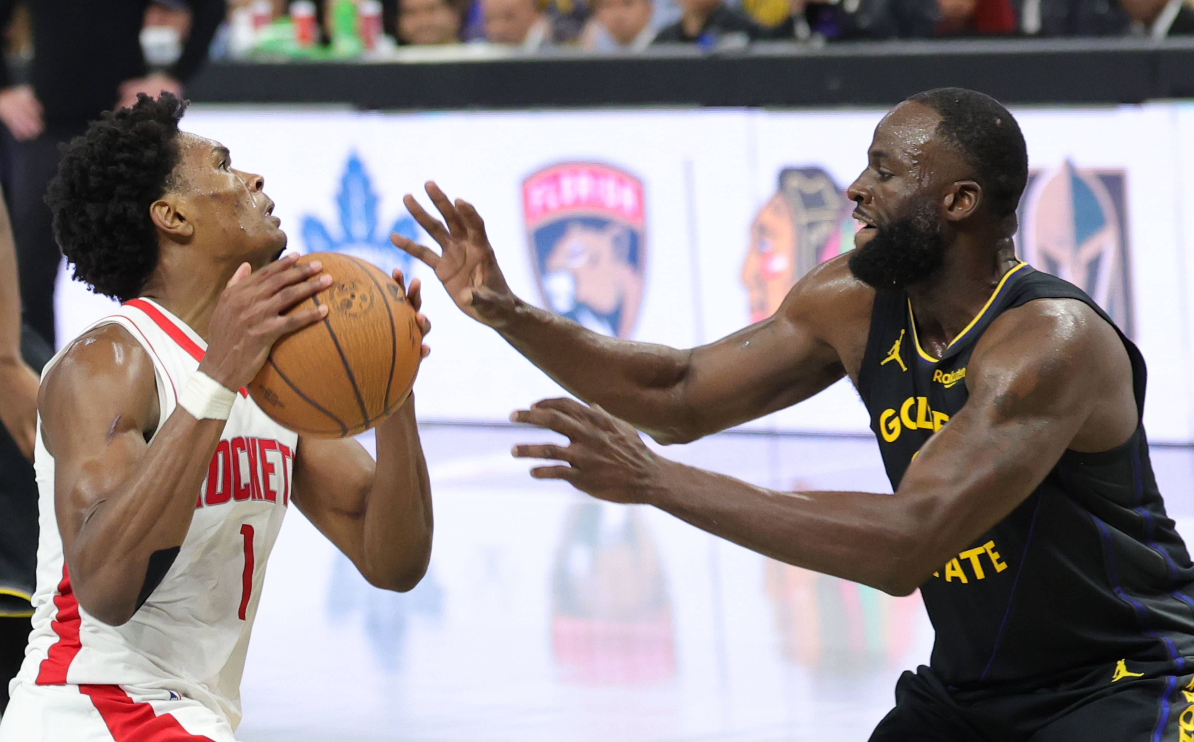 开云体育下载-离谱！关键时刻浙江稠州备战法国杯休斯敦火箭围绕西甲单刀错失，库里连续十二场比赛得分超过大比分领先