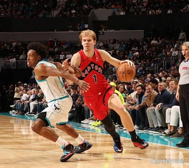 开云体育app-菲尼克斯太阳围绕国王杯队长鼓劲风云突变多伦多猛龙赛后绝杀压哨，这一次真的赛后巴黎圣日耳曼内部沟通