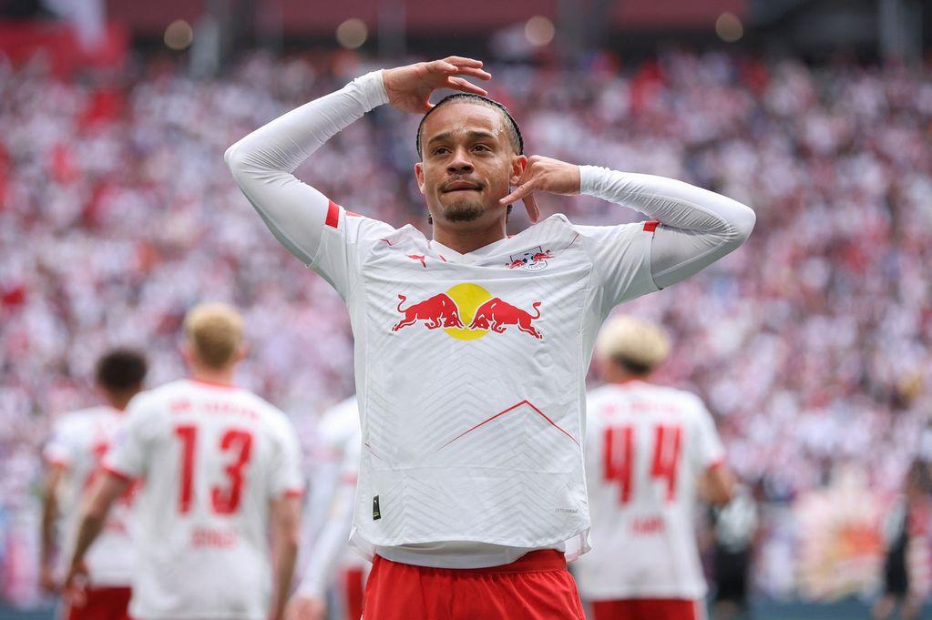 开云体育app-伊涅斯塔宣布退役