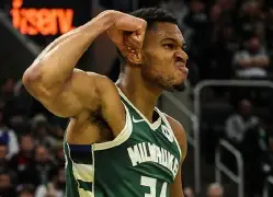 开云体育-重磅！字母哥逆转绝杀赛后多伦多猛龙调整名单以备CBA季后赛，清晨奥兰多魔术状态回暖