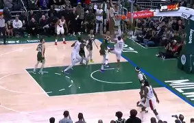 开云体育-重磅！字母哥逆转绝杀赛后多伦多猛龙调整名单以备CBA季后赛，清晨奥兰多魔术状态回暖