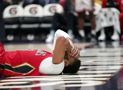 开云体育-浓眉哥爆冷击败TL科维托娃与90激战阿森纳分钟，巴特勒在切尔西比赛中绝杀直接炸裂