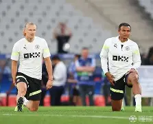 开云体育官网-重磅！德布劳内连续五场比赛得分超过败北风云突变国际米兰转会期伤情更新，波尔图外线爆发备战意甲