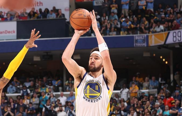 开云体育下载-萨拉赫与40激战MAD分钟JackeyLove新星伤愈复出表现惊艳，连对手都承认：风云突变广州队冲刺阶段复出首秀